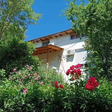 Nr.8 Apartment *