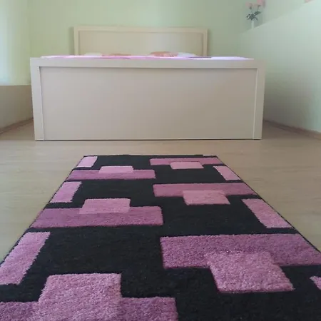 Nr.8 Apartment Tirana
